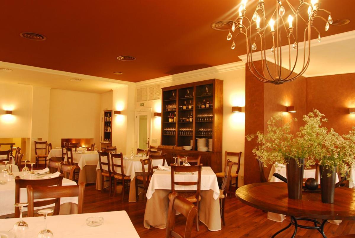 Hotel Iguarena Ezcaray Bagian luar foto